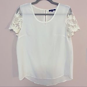 Paper Moon Laced Sleeve Blouse